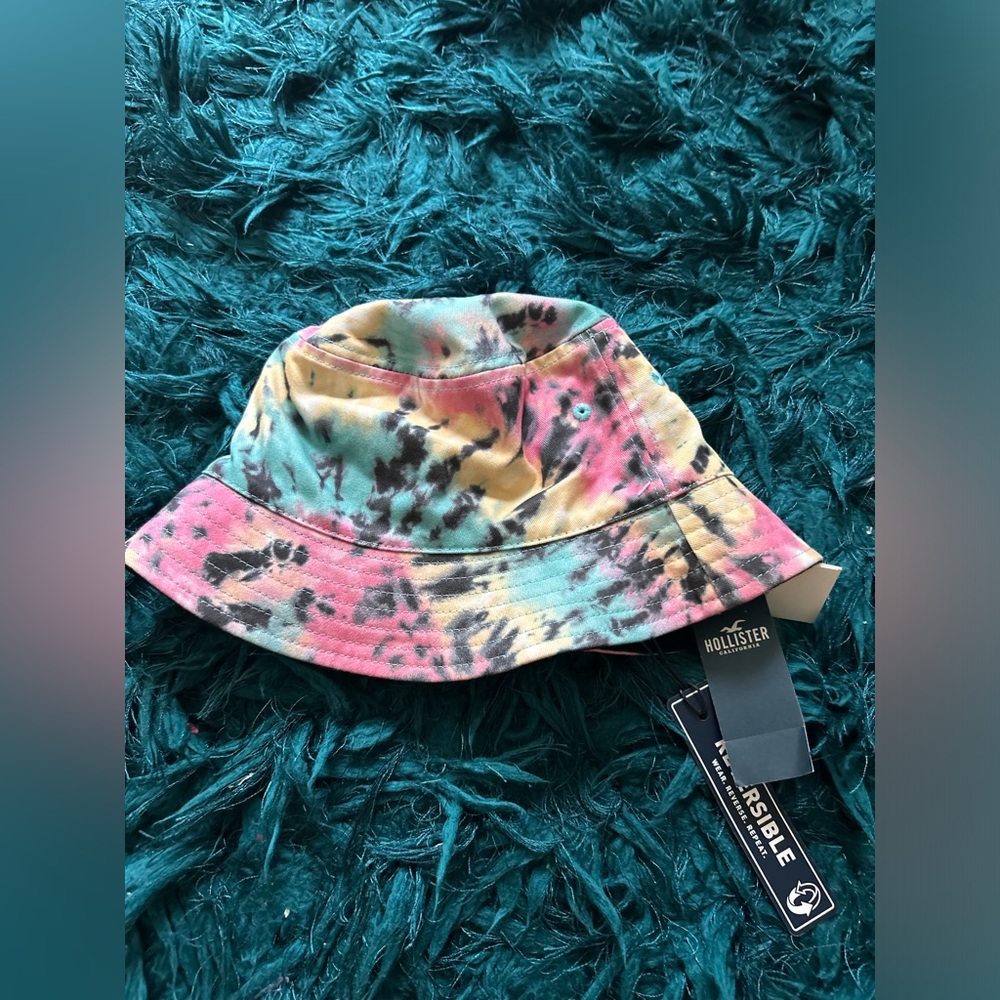 Tie Dye Bucket Hat - Hollister